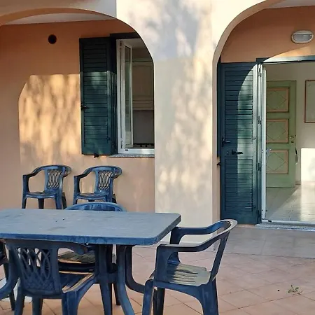 Lägenhet L'oasi Nel Canneto Santa Teresa Gallura