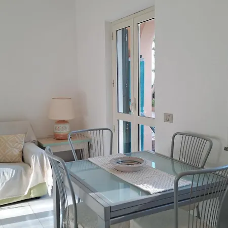 Lägenhet L'oasi Nel Canneto Santa Teresa Gallura
